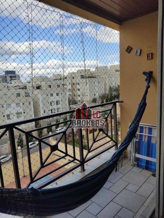 Apartamento à venda com 3 quartos, 80m² - Foto 14