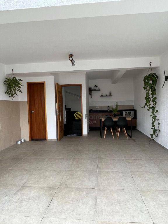 Sobrado à venda com 2 quartos, 111m² - Foto 7