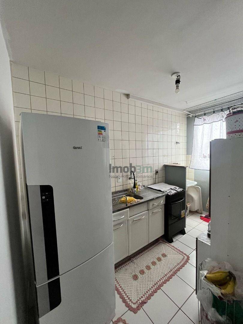 Apartamento à venda com 2 quartos, 45m² - Foto 5