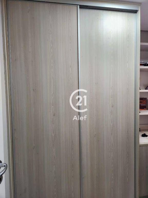 Apartamento à venda com 3 quartos, 80m² - Foto 33