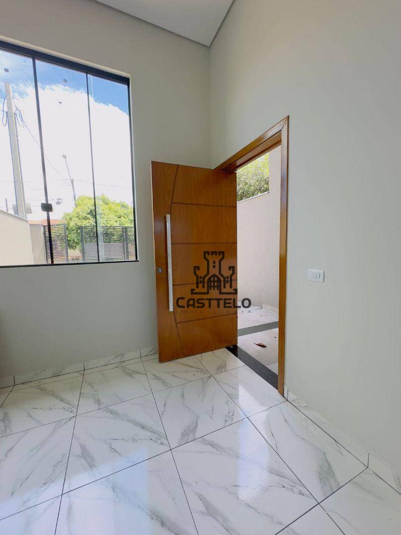 Casa à venda com 3 quartos, 85m² - Foto 6