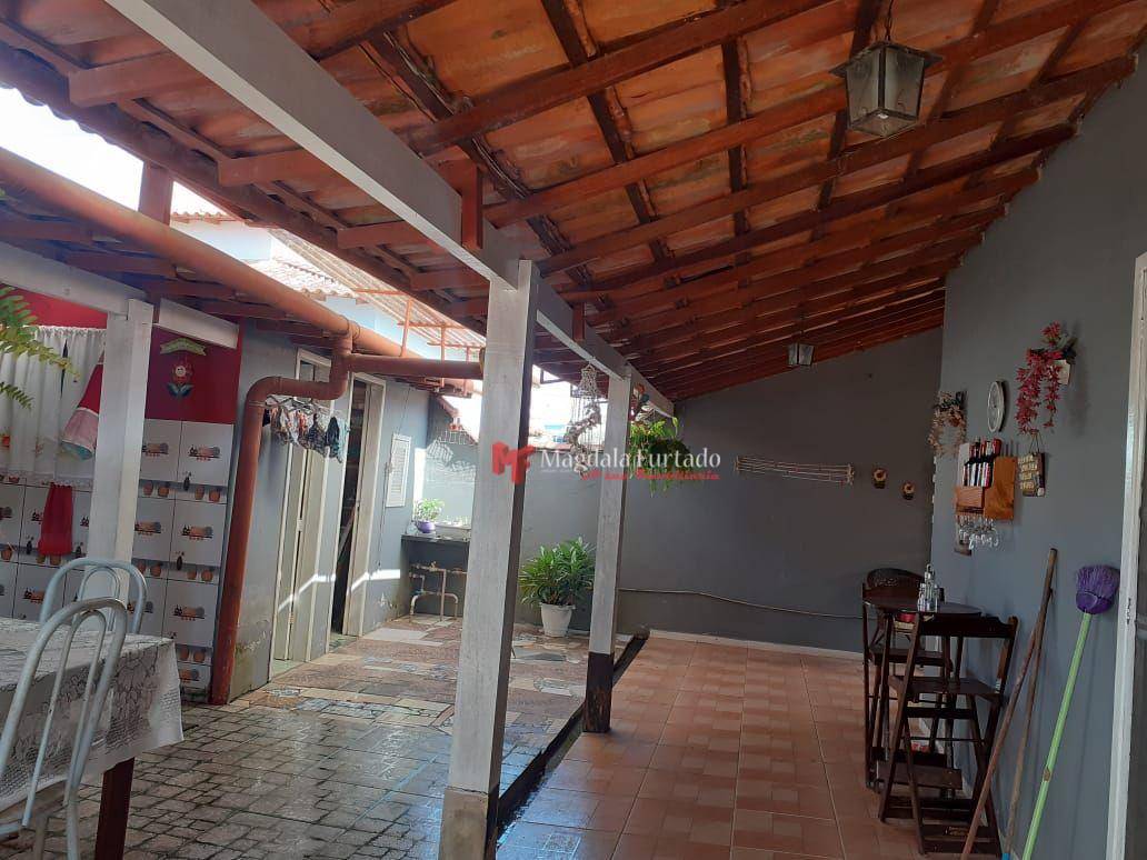 Casa à venda com 2 quartos, 67m² - Foto 5