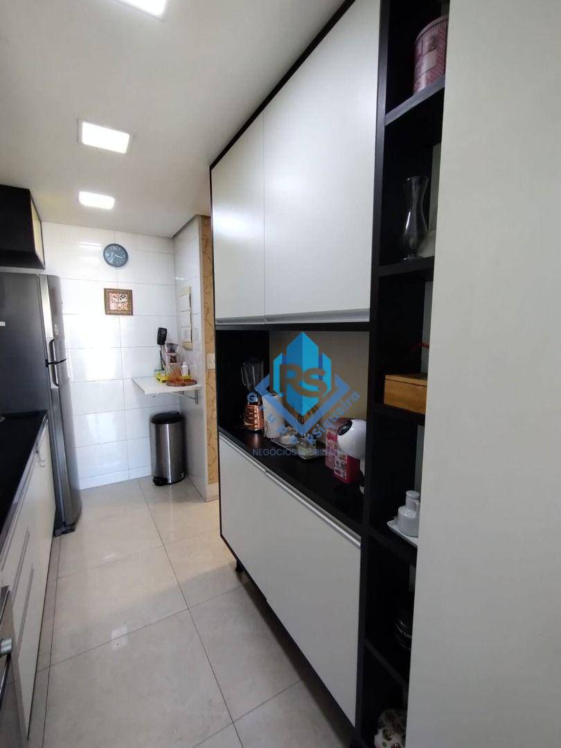 Apartamento à venda com 2 quartos, 72m² - Foto 15