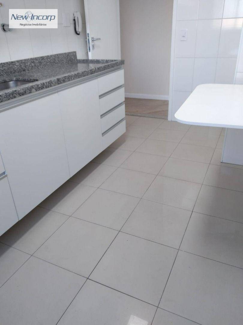 Apartamento à venda com 2 quartos, 62m² - Foto 7