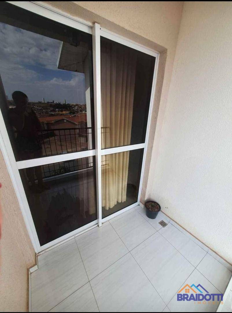 Apartamento à venda com 2 quartos, 50m² - Foto 8