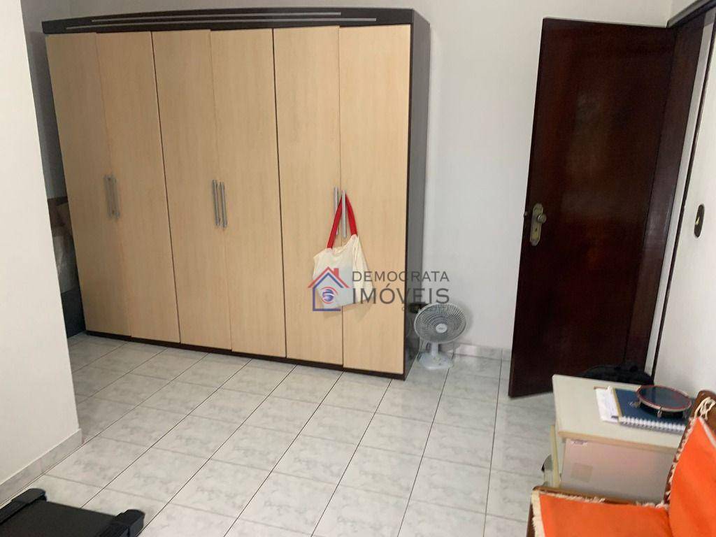 Sobrado à venda com 4 quartos, 180m² - Foto 12