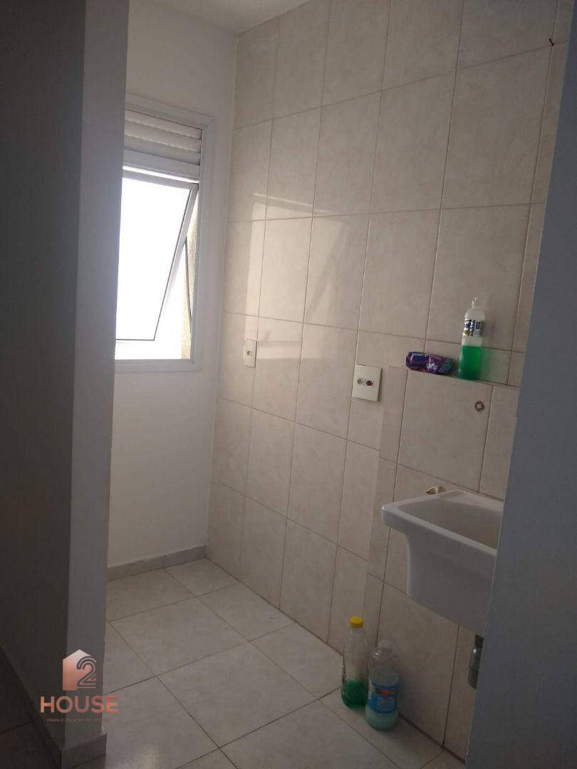 Apartamento para alugar com 2 quartos, 63m² - Foto 10