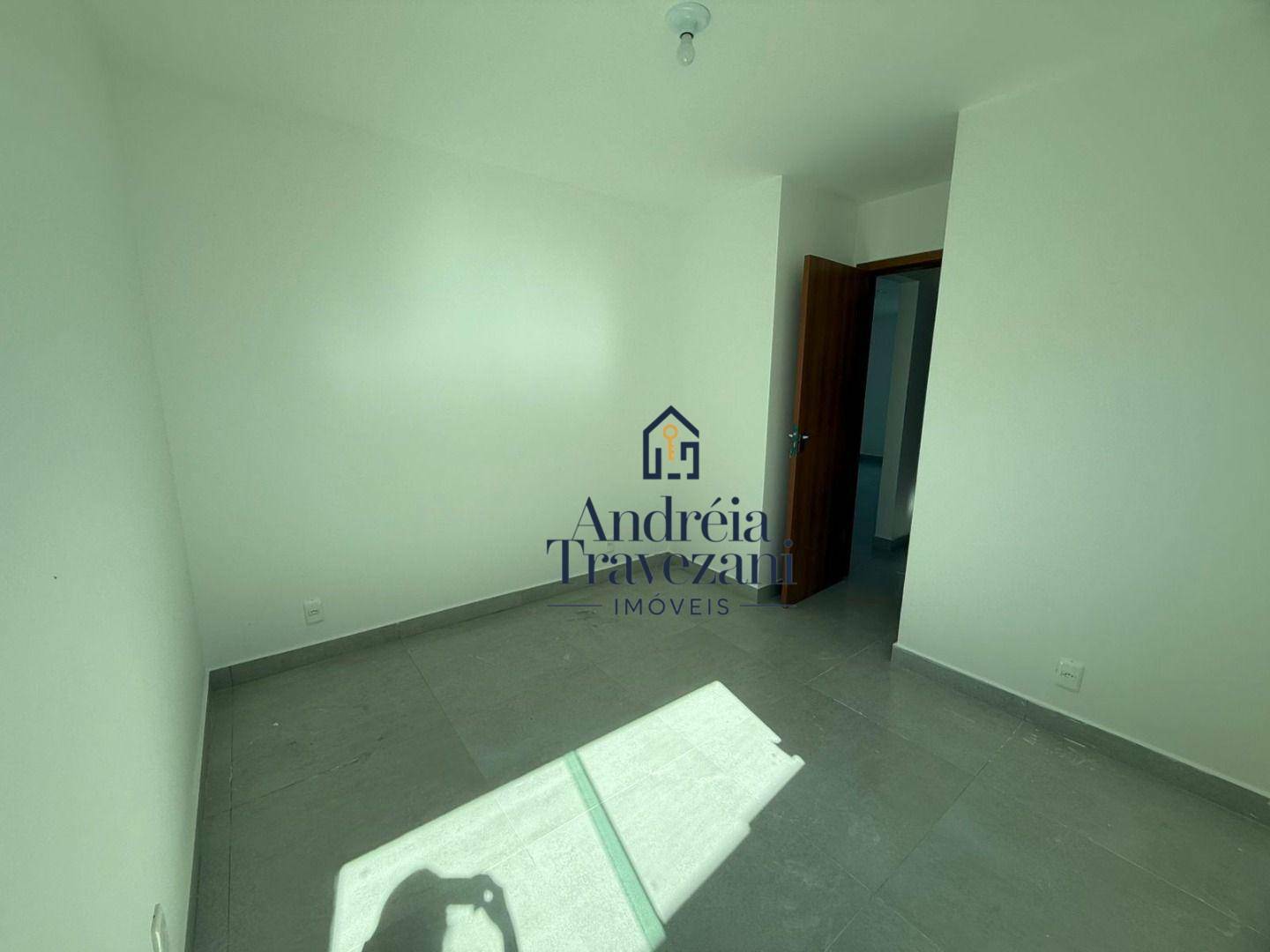Apartamento à venda com 2 quartos, 70m² - Foto 14