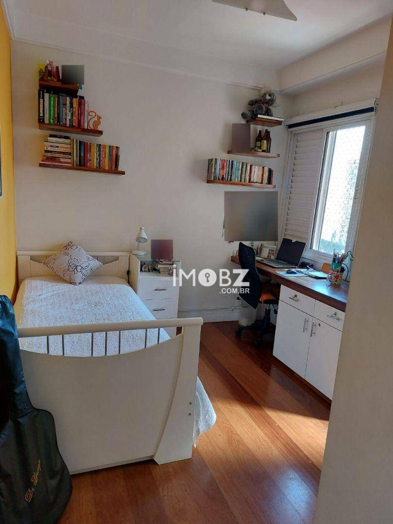 Apartamento à venda com 3 quartos, 137m² - Foto 10