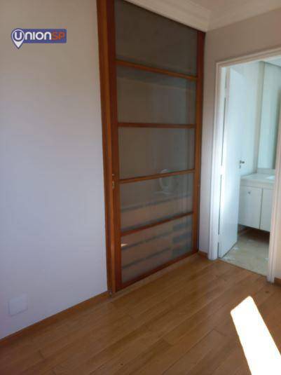 Apartamento à venda com 2 quartos, 70m² - Foto 13