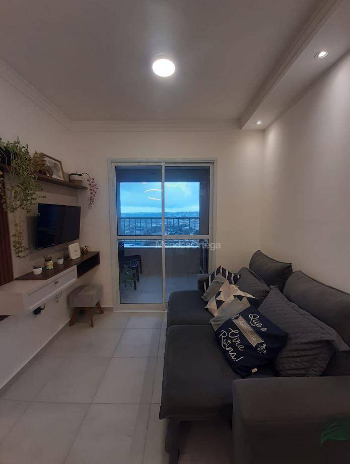 Apartamento para alugar com 2 quartos, 61m² - Foto 3