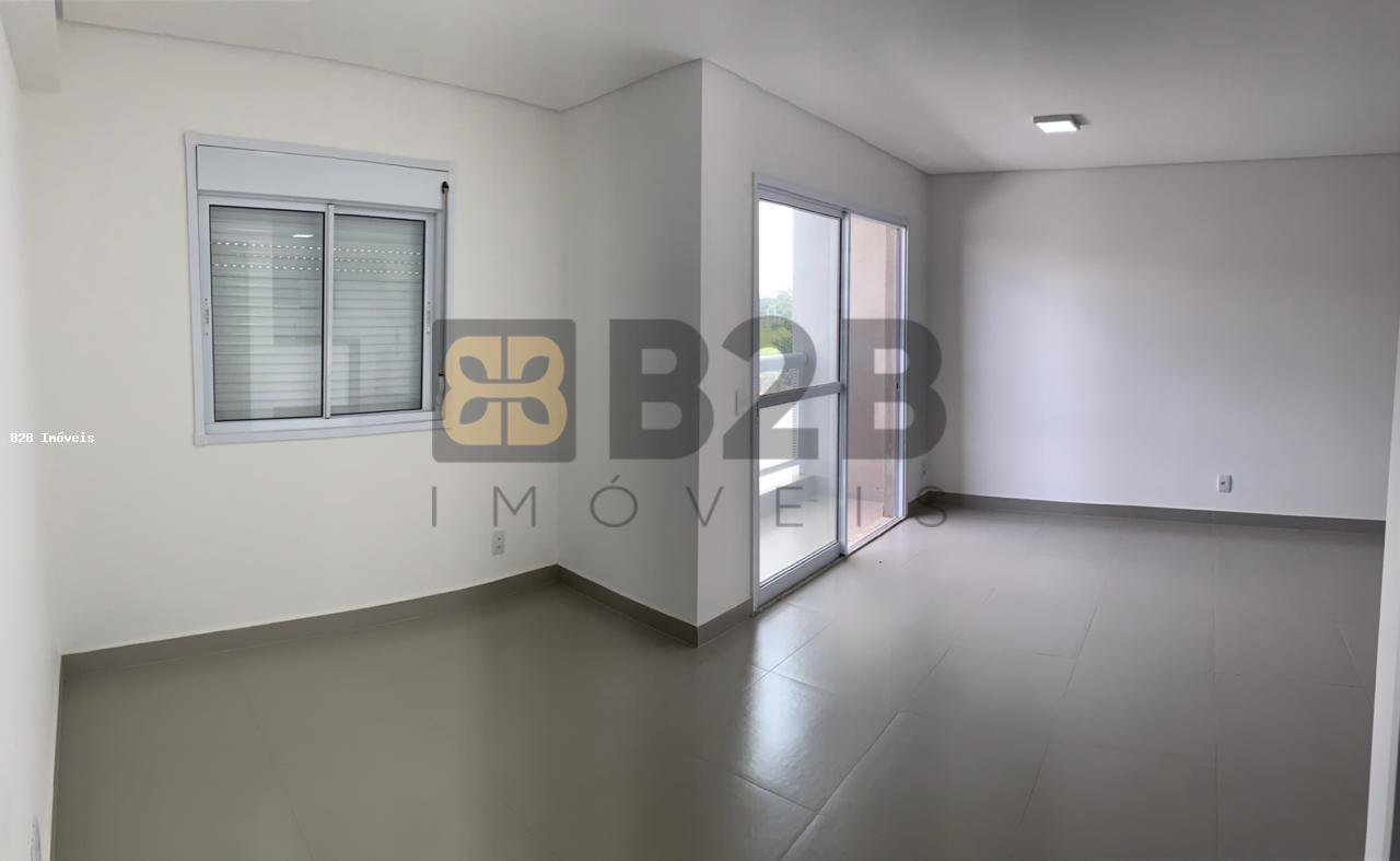 Apartamento à venda com 2 quartos, 69m² - Foto 13