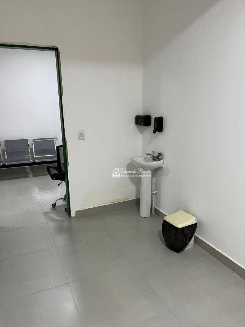 Sobrado à venda e aluguel com 3 quartos, 500m² - Foto 8