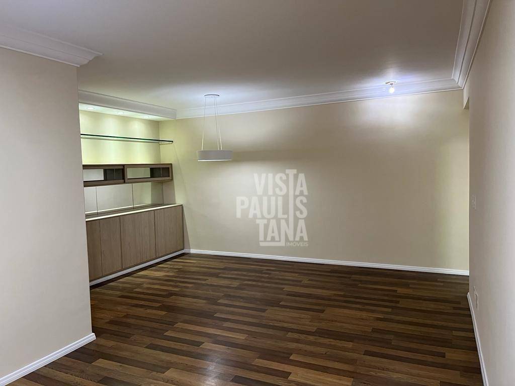 Apartamento à venda com 3 quartos, 104m² - Foto 1