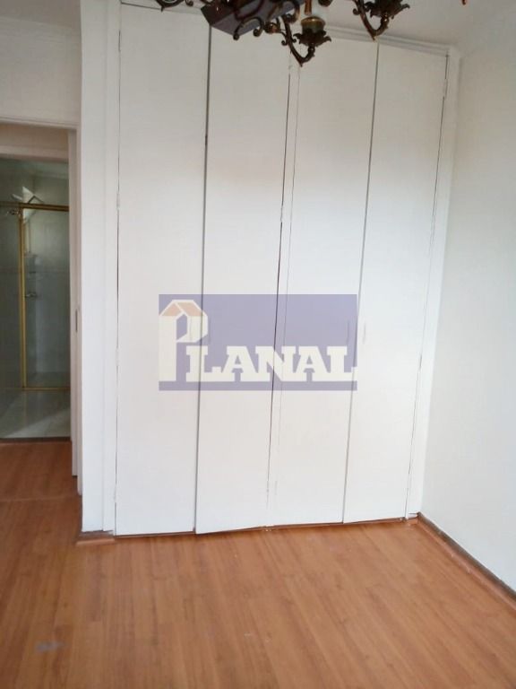 Apartamento à venda com 2 quartos, 78m² - Foto 13