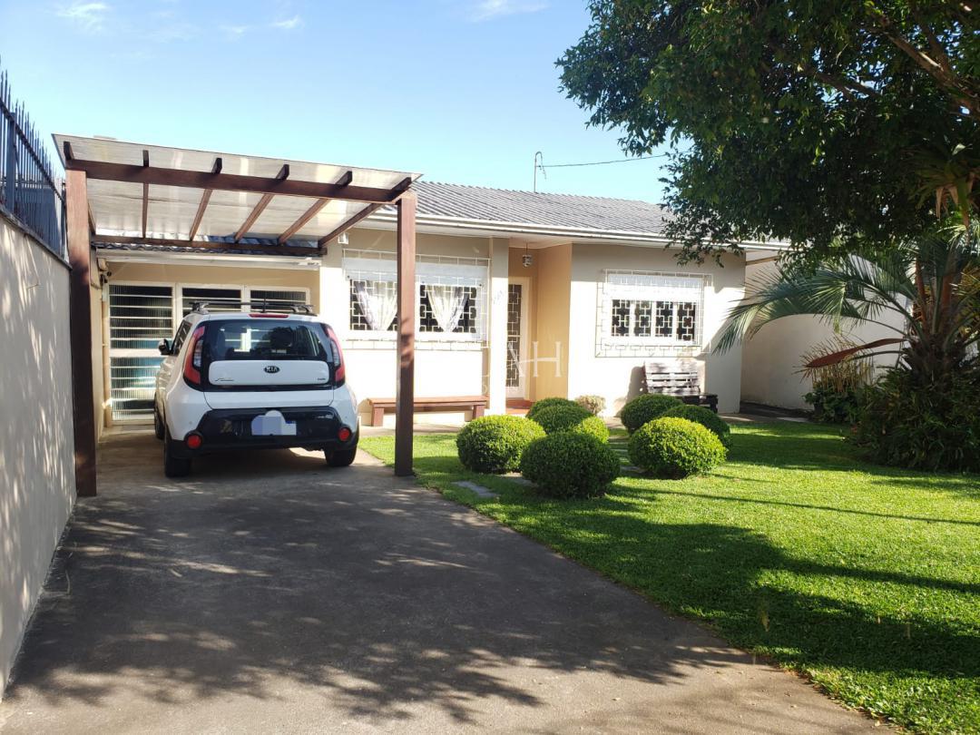 Casa à venda com 4 quartos, 375m² - Foto 1