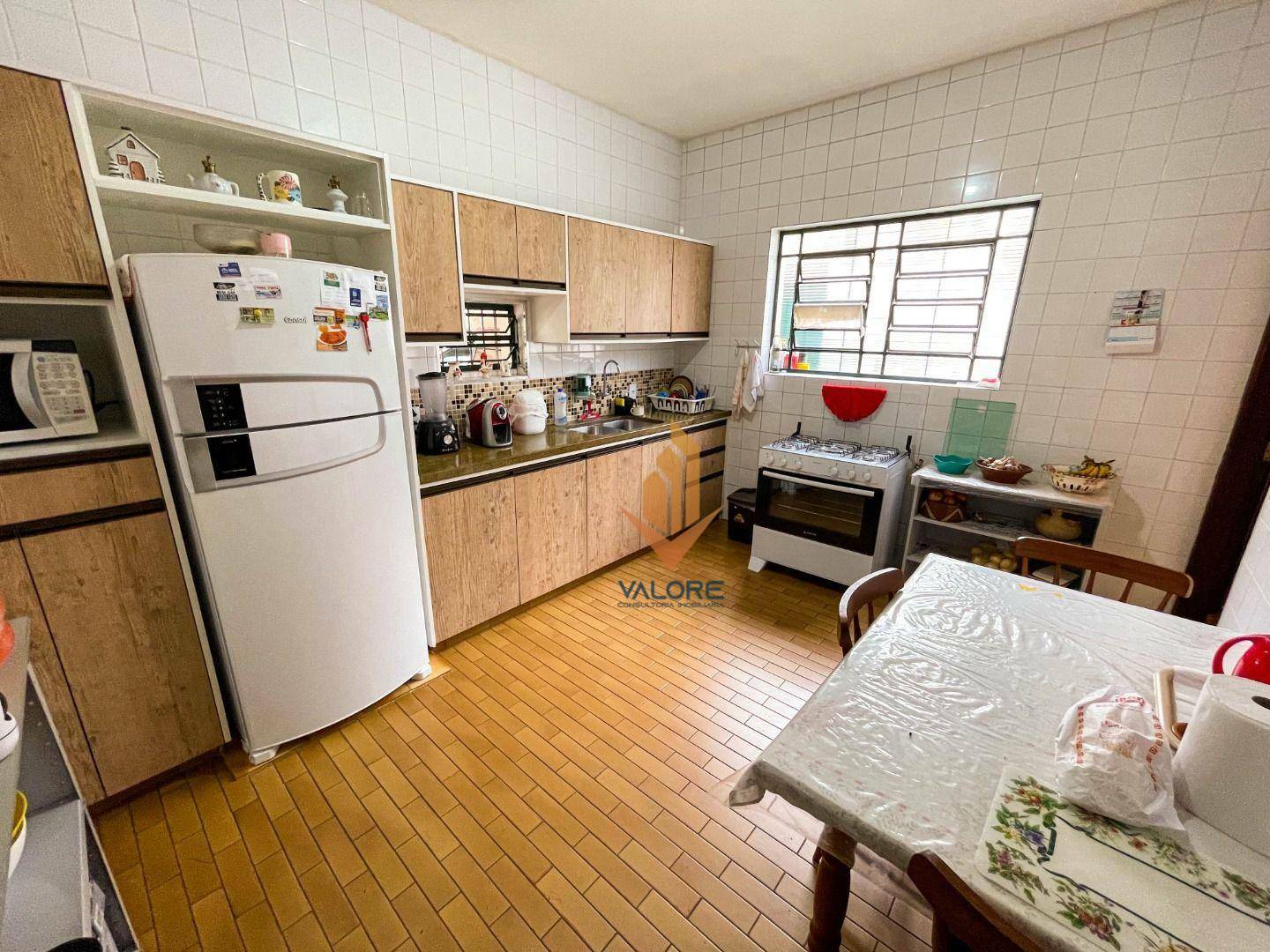 Casa à venda com 4 quartos, 239m² - Foto 28