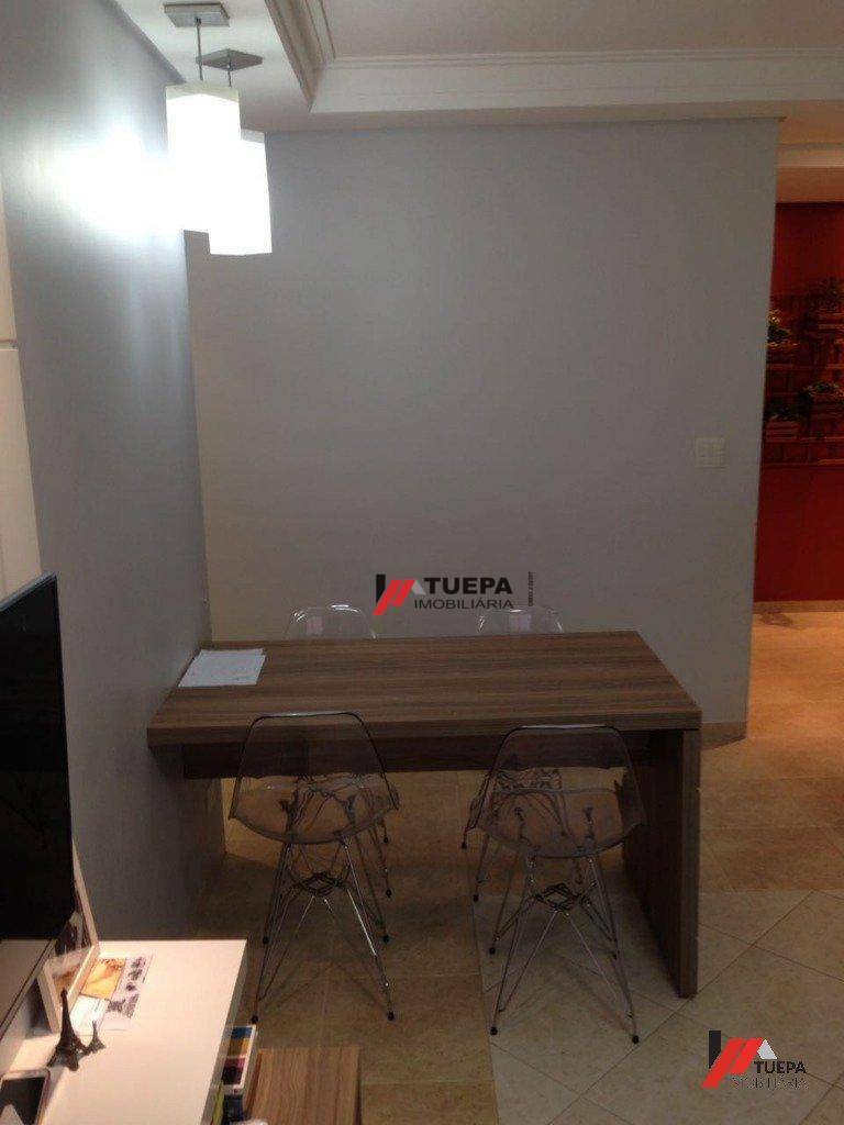 Apartamento à venda com 2 quartos, 68m² - Foto 3