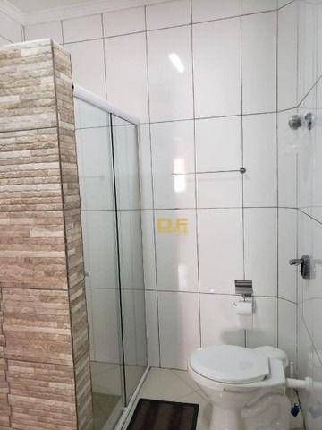 Sobrado à venda com 3 quartos, 270m² - Foto 4