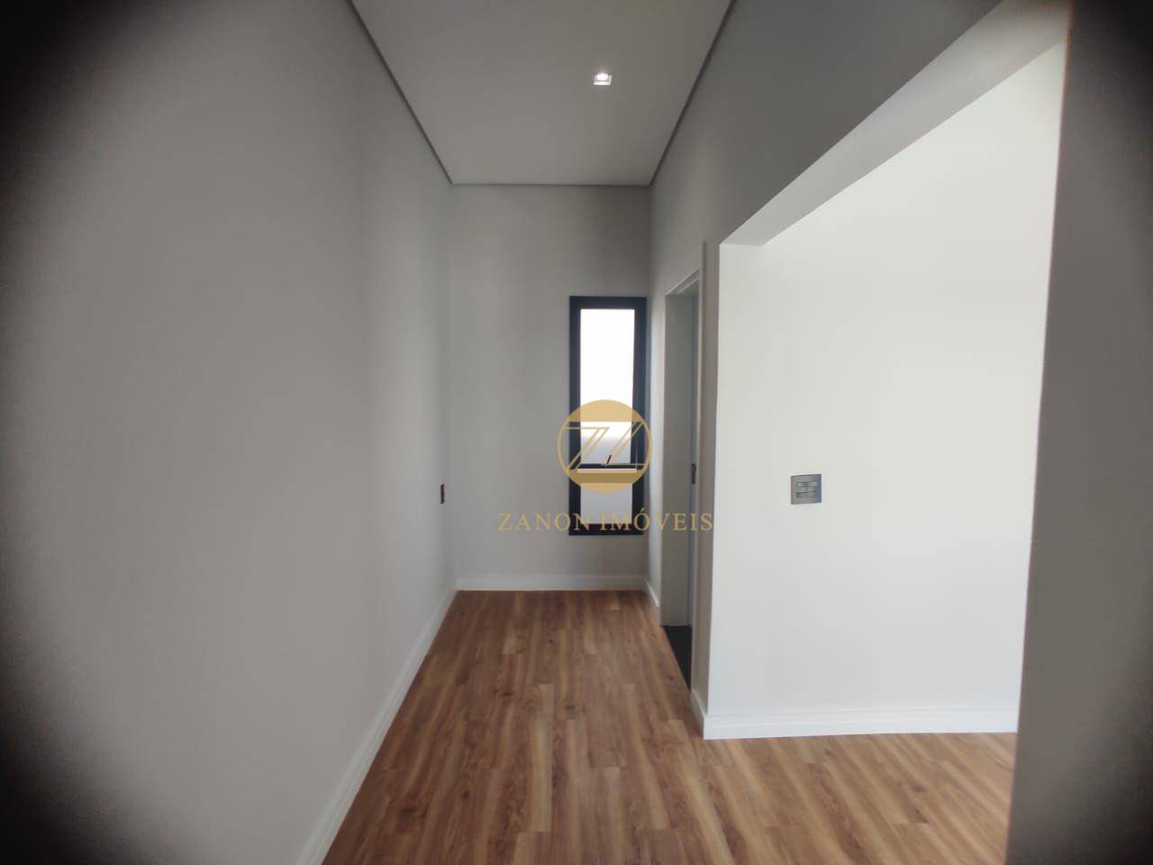 Casa à venda com 3 quartos, 194m² - Foto 3