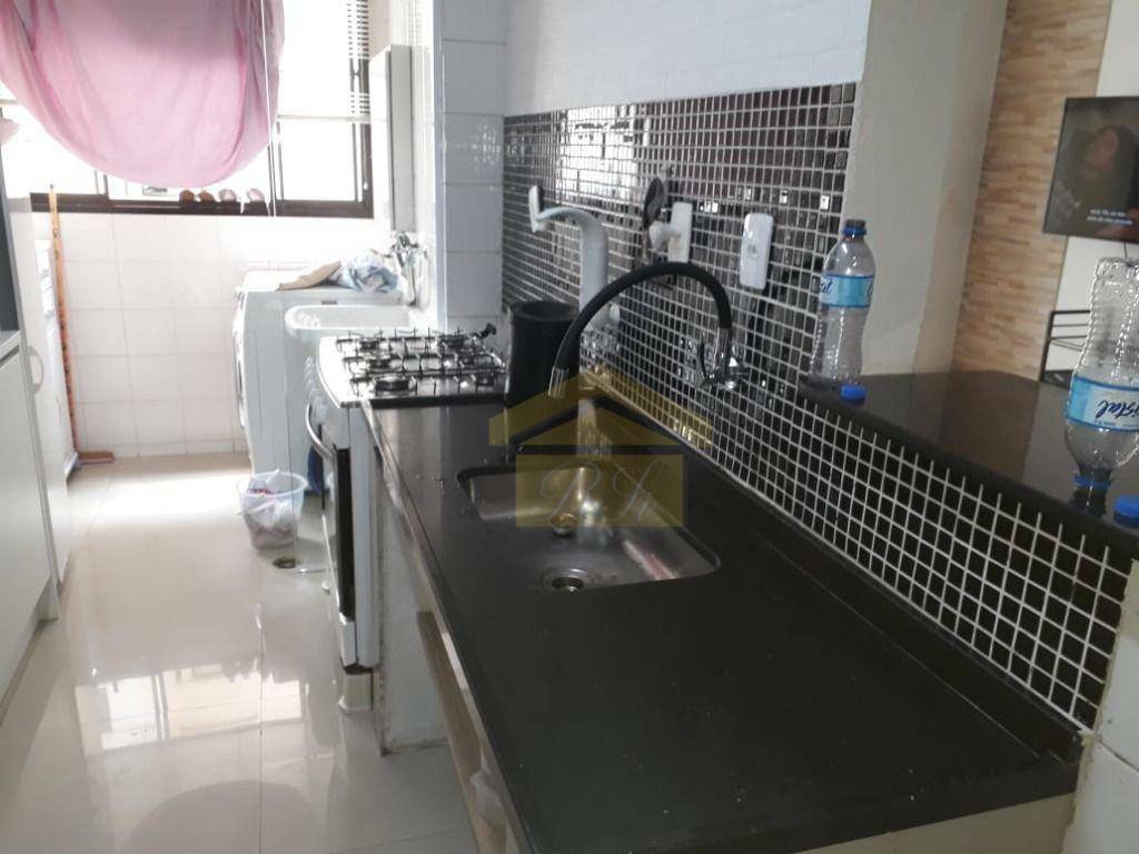 Apartamento à venda com 2 quartos, 55m² - Foto 9