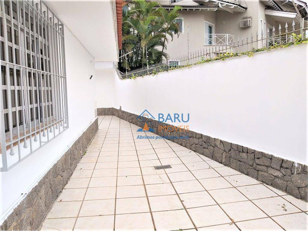 Casa de Condomínio à venda e aluguel com 4 quartos, 400m² - Foto 42