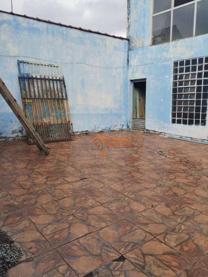 Sobrado à venda com 2 quartos, 300m² - Foto 1