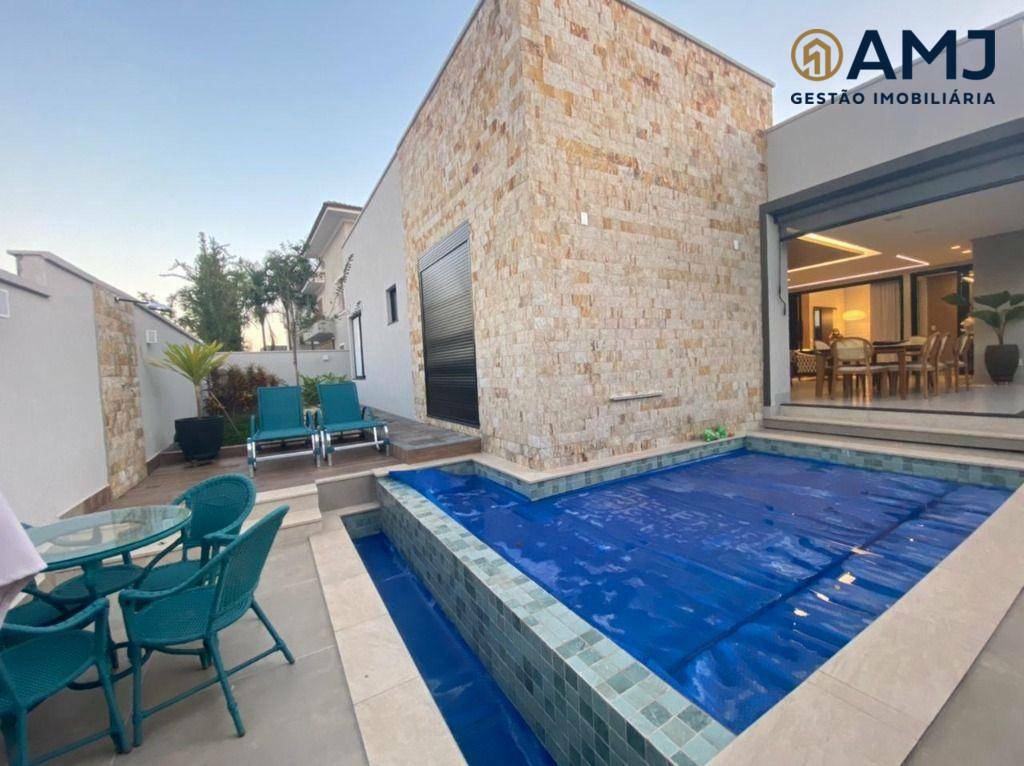 Casa de Condomínio à venda com 4 quartos, 276m² - Foto 40