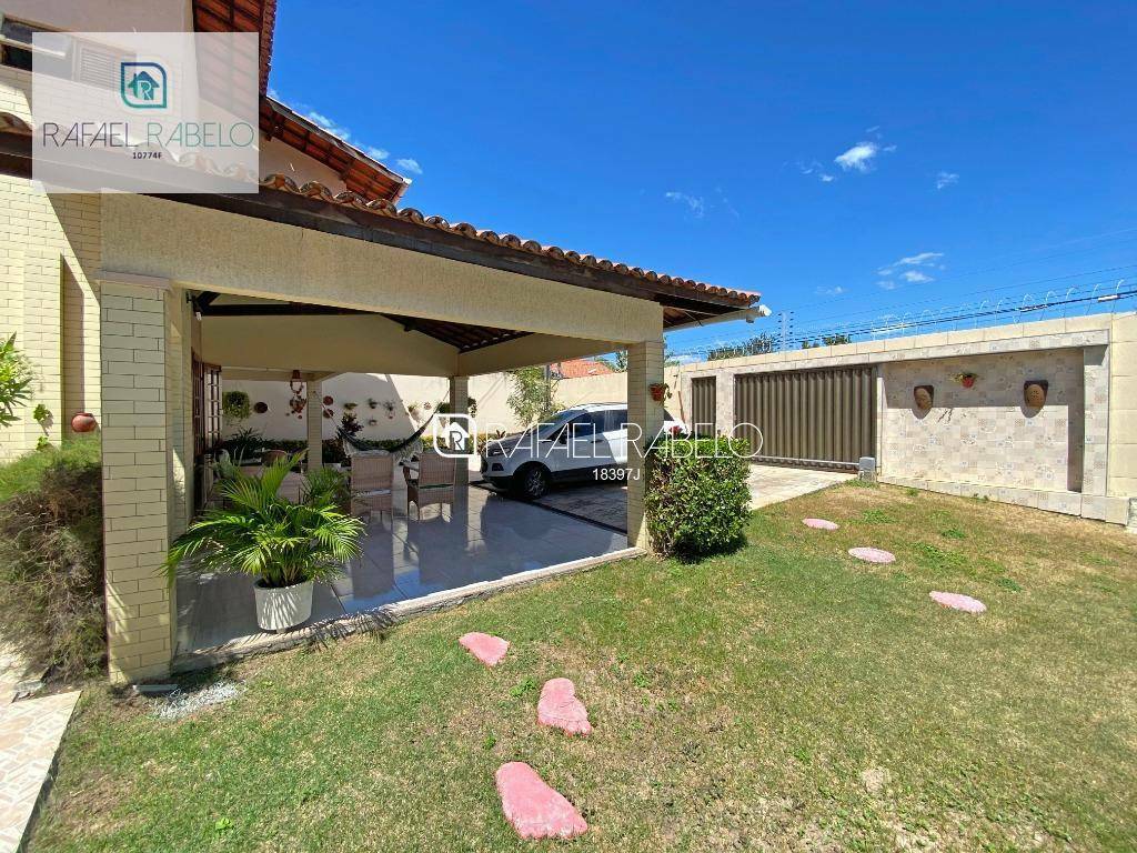 Casa à venda com 4 quartos, 370m² - Foto 17