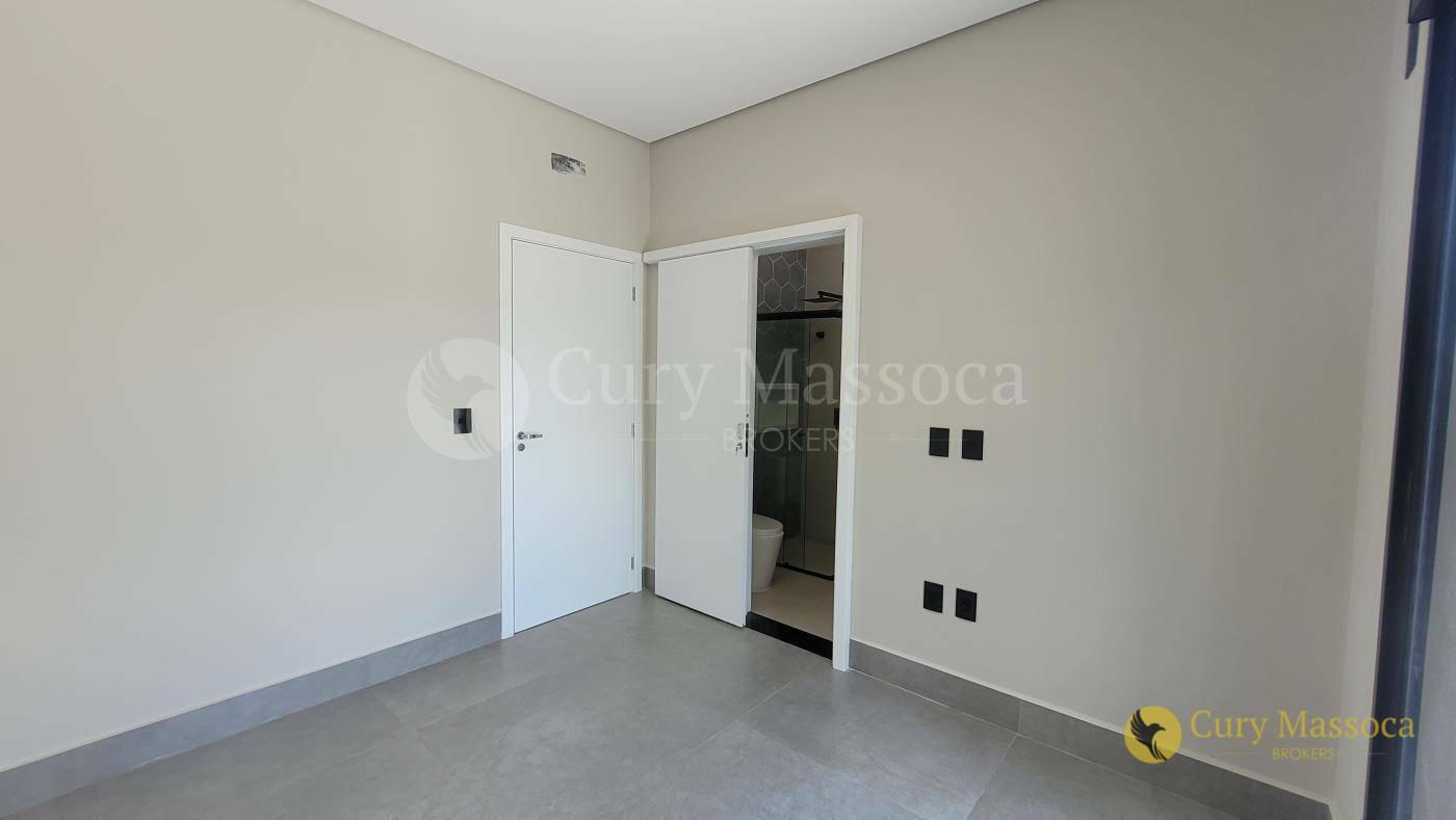 Casa de Condomínio à venda com 3 quartos, 230m² - Foto 18