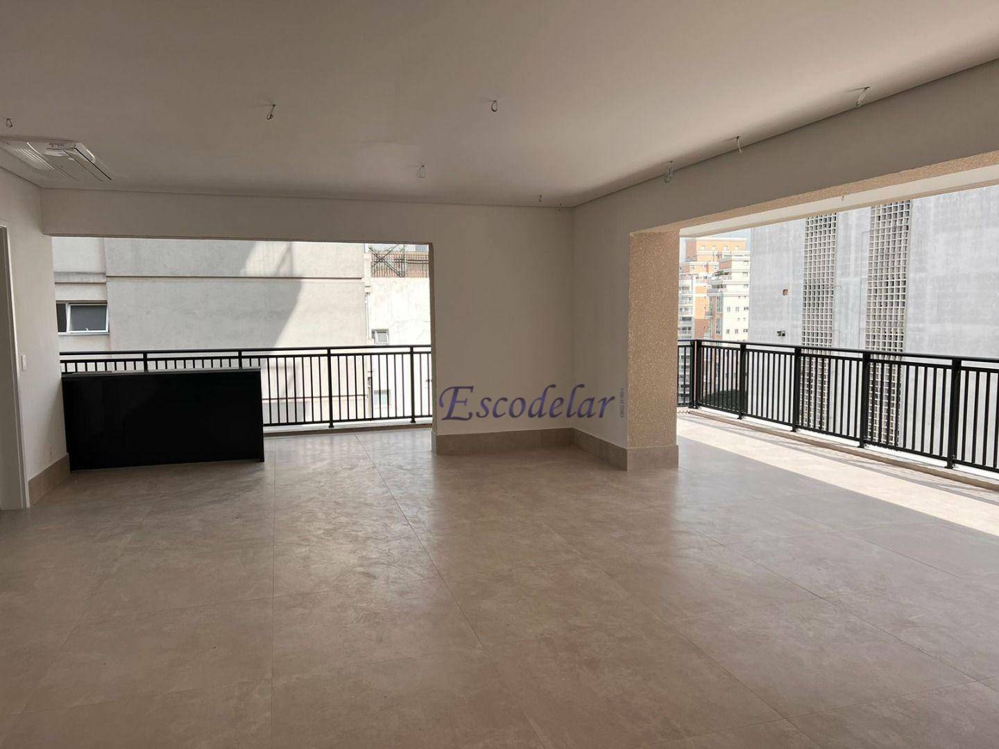 Apartamento à venda com 4 quartos, 226m² - Foto 10