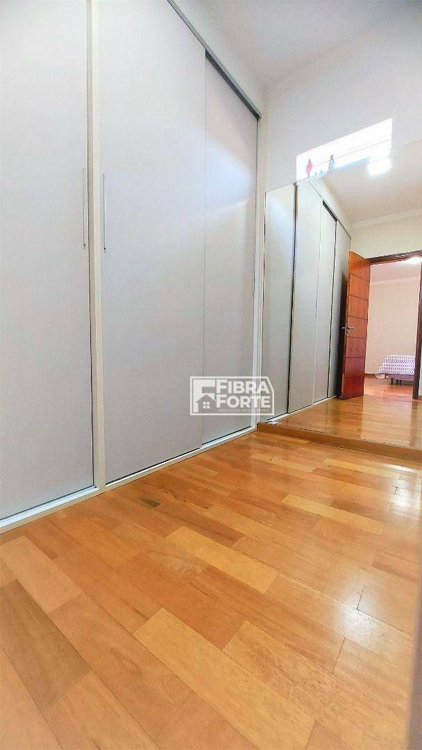 Casa de Condomínio à venda com 3 quartos, 218m² - Foto 25