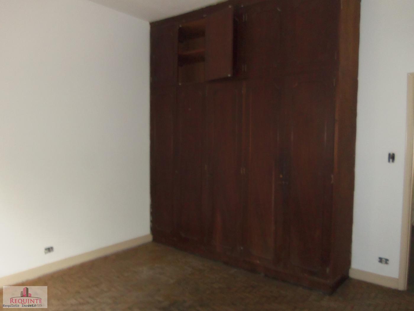 Sobrado para alugar com 4 quartos, 375m² - Foto 36