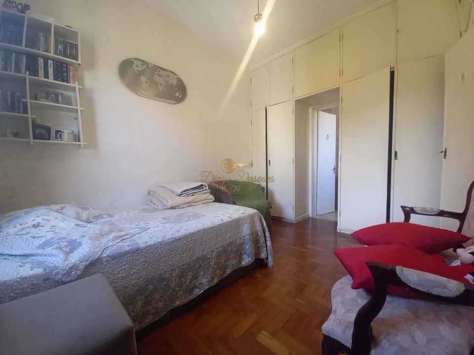 Casa à venda com 4 quartos, 1210m² - Foto 16