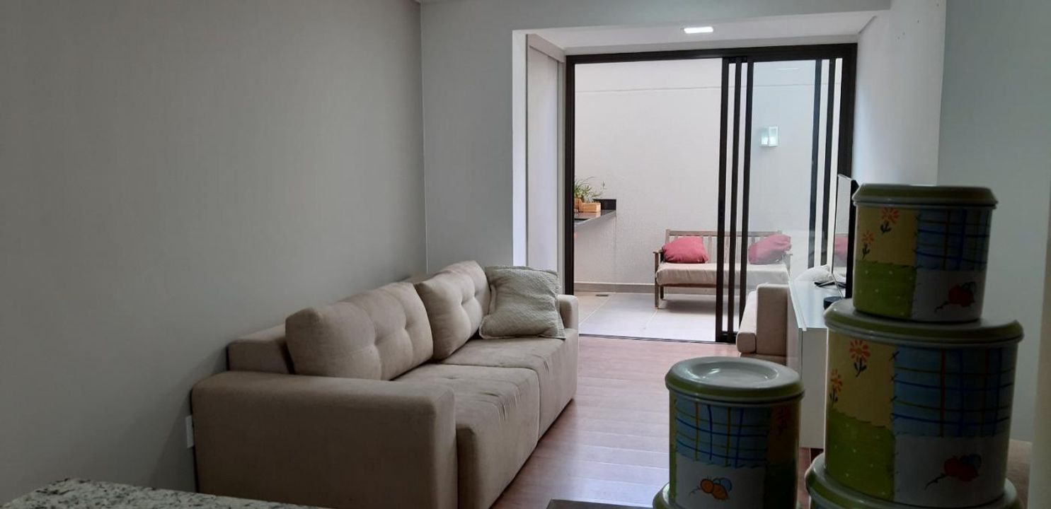 Apartamento à venda com 2 quartos, 104m² - Foto 4