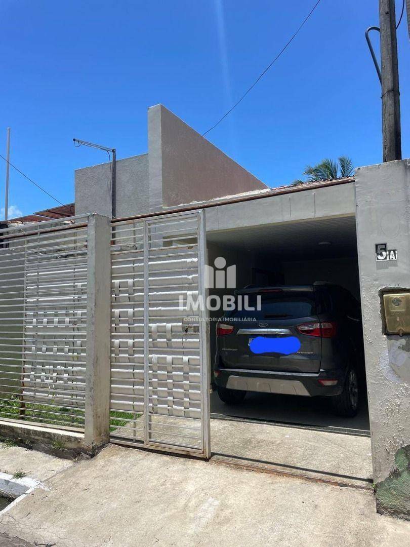 Casa à venda com 2 quartos, 90m² - Foto 1