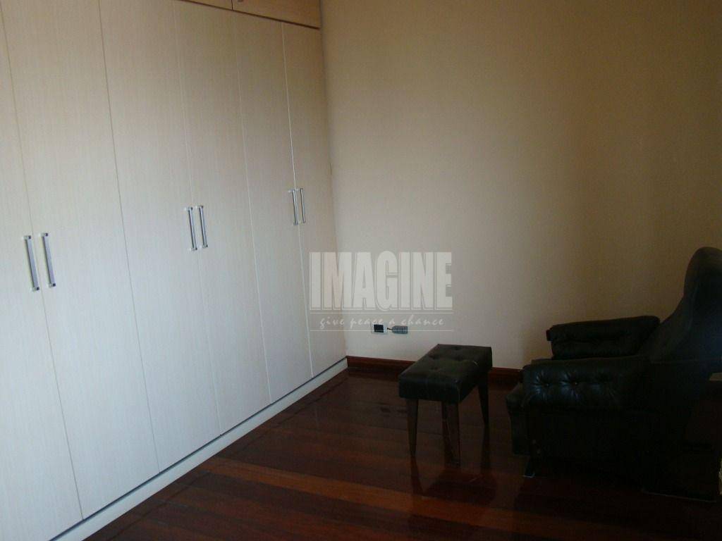 Apartamento à venda com 3 quartos, 235m² - Foto 12