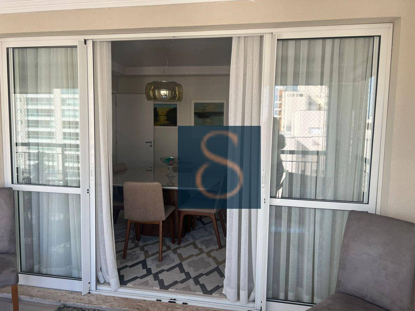 Apartamento à venda com 3 quartos, 194m² - Foto 10