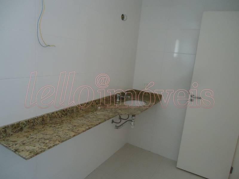 Apartamento à venda com 3 quartos, 142m² - Foto 11