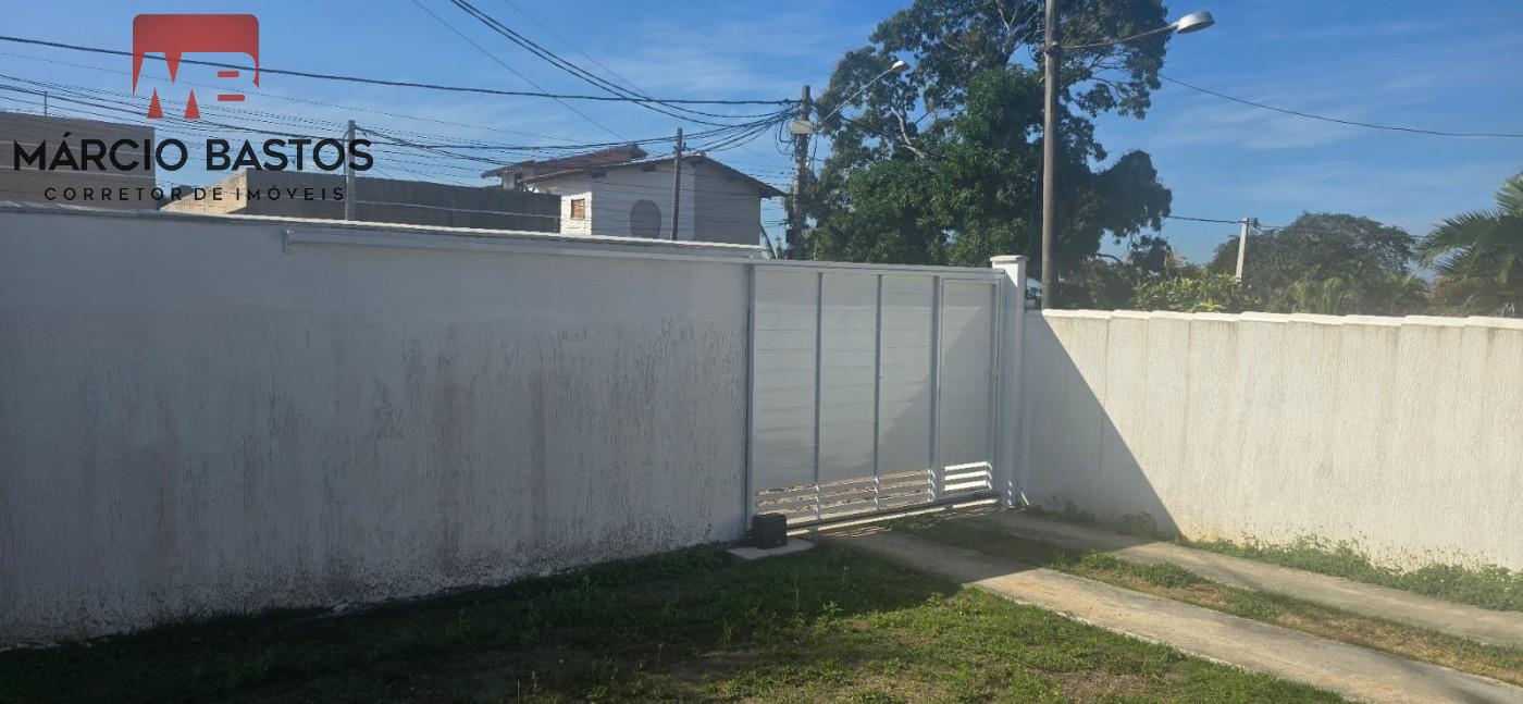 Casa à venda com 2 quartos, 255m² - Foto 2