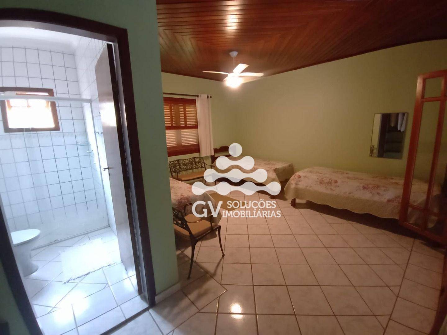 Sobrado à venda com 3 quartos, 247m² - Foto 24