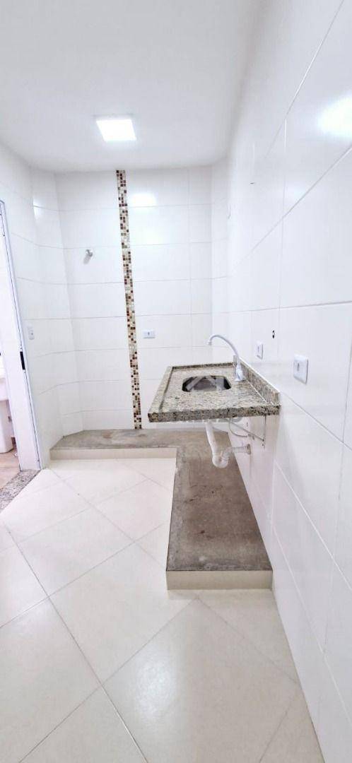 Apartamento à venda com 2 quartos, 40m² - Foto 5