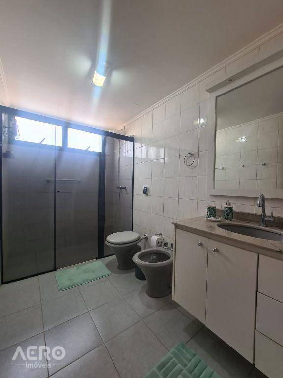 Apartamento à venda com 3 quartos, 128m² - Foto 6