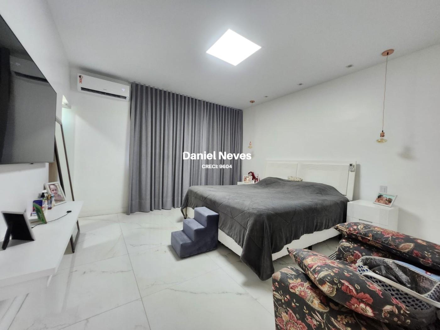 Casa de Condomínio à venda com 4 quartos, 250m² - Foto 22