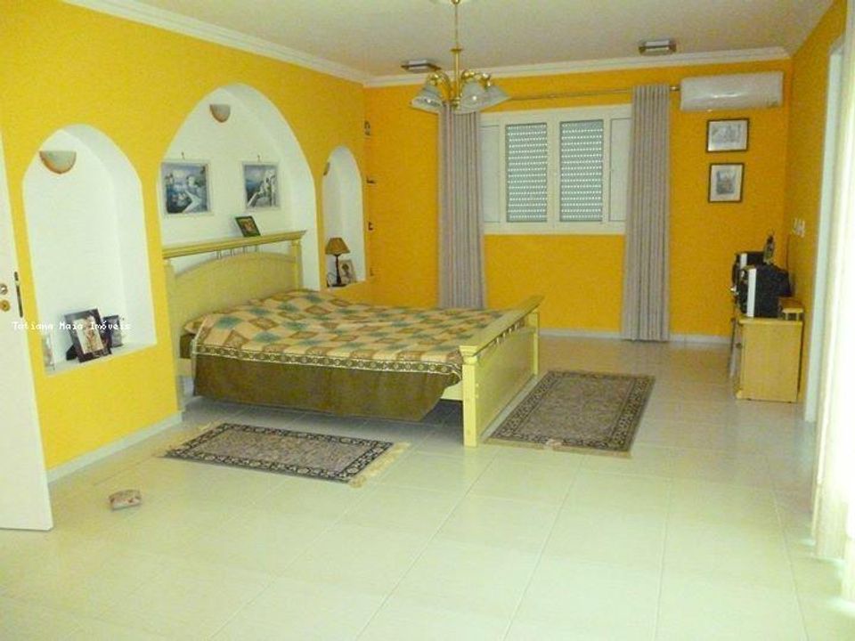 Casa de Condomínio à venda com 4 quartos, 300m² - Foto 8