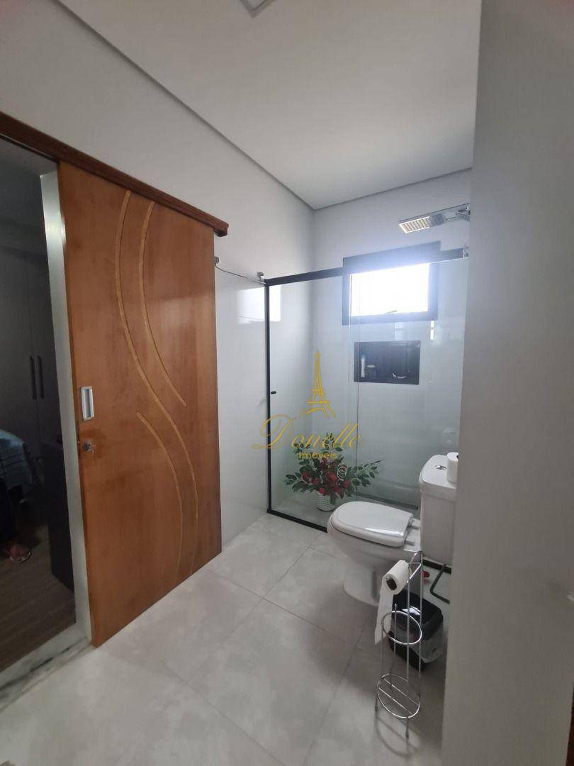 Sobrado à venda com 3 quartos, 220m² - Foto 43