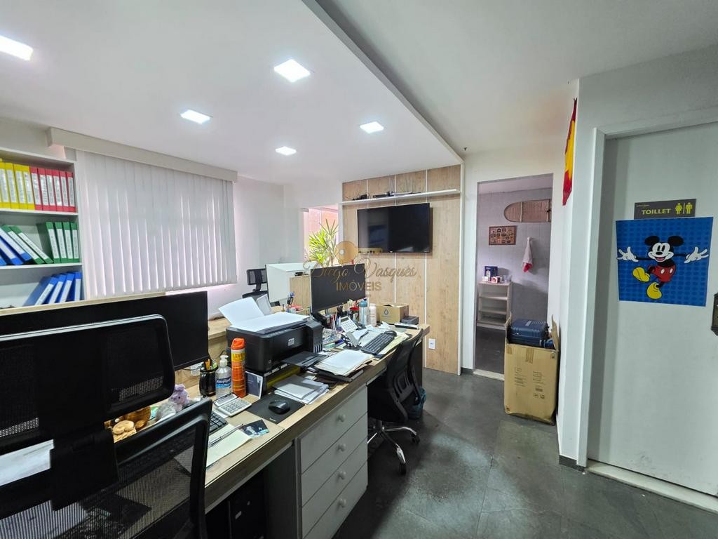 Casa à venda com 4 quartos, 896m² - Foto 55