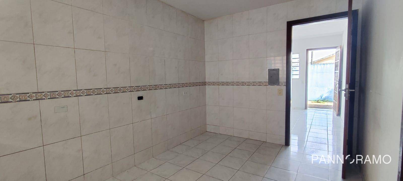 Casa de Condomínio para alugar com 2 quartos, 85m² - Foto 4