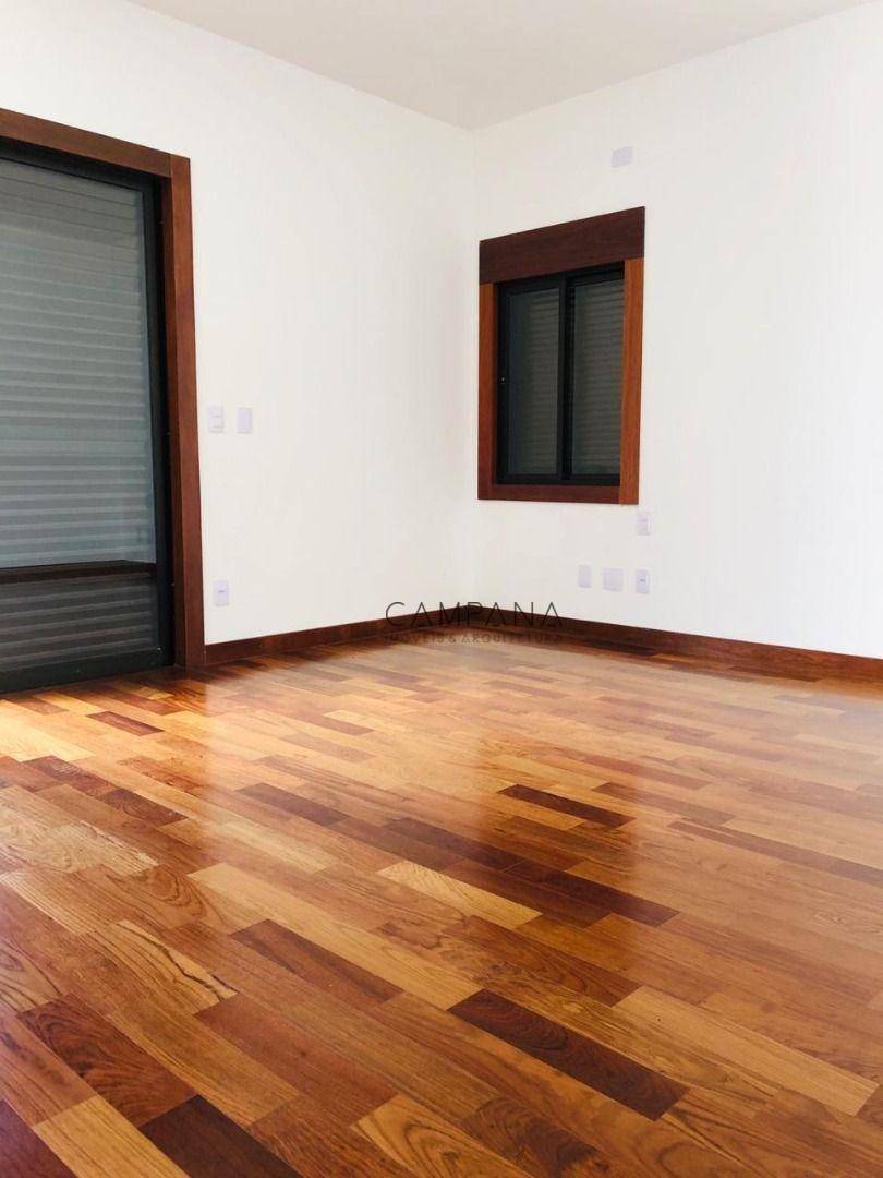 Casa à venda com 4 quartos, 750m² - Foto 11