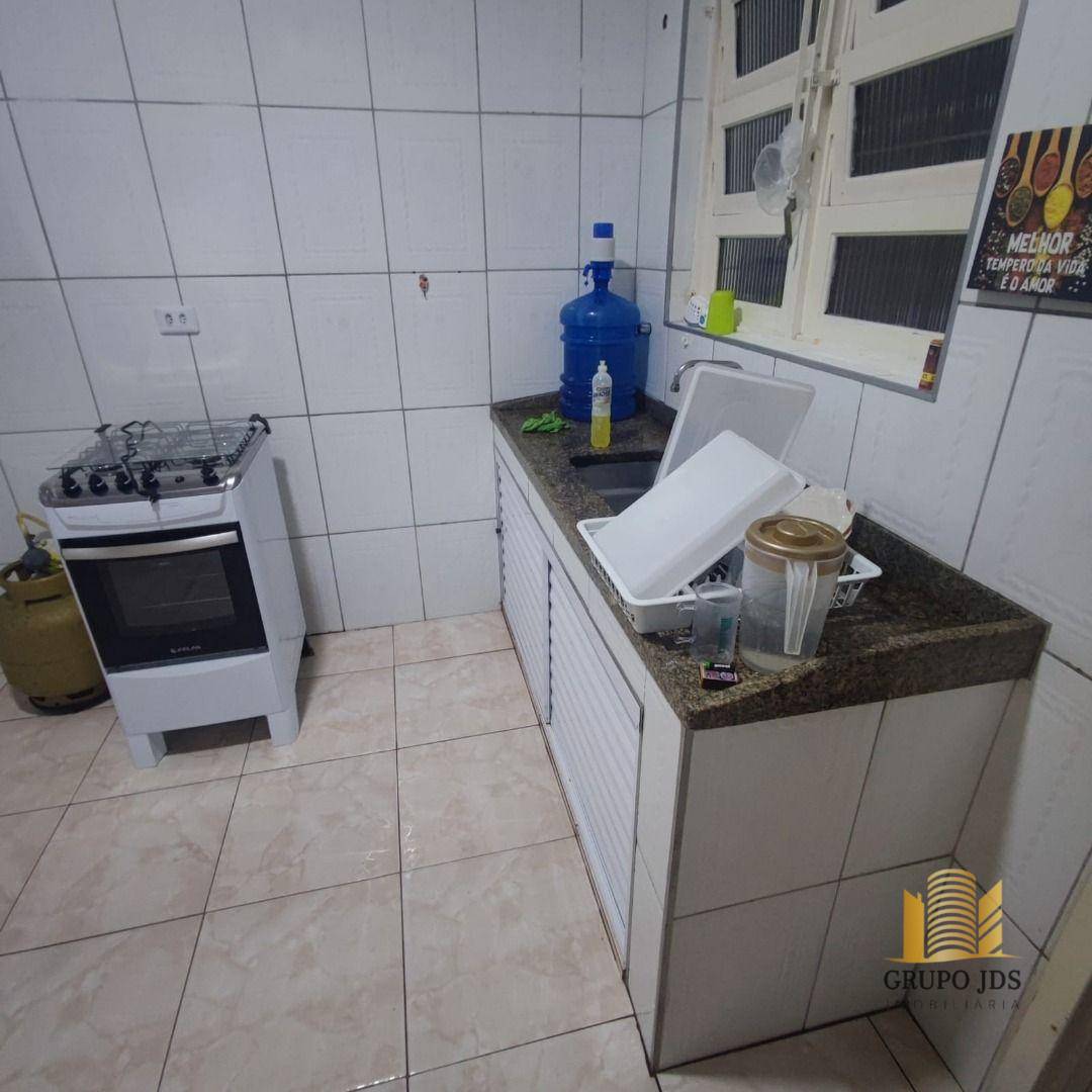 Casa à venda com 3 quartos, 100m² - Foto 6